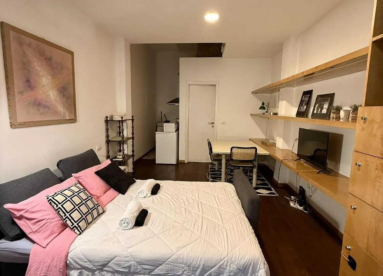 Your Studio @Porta Santo Stefano Bologna Bed & Breakfast